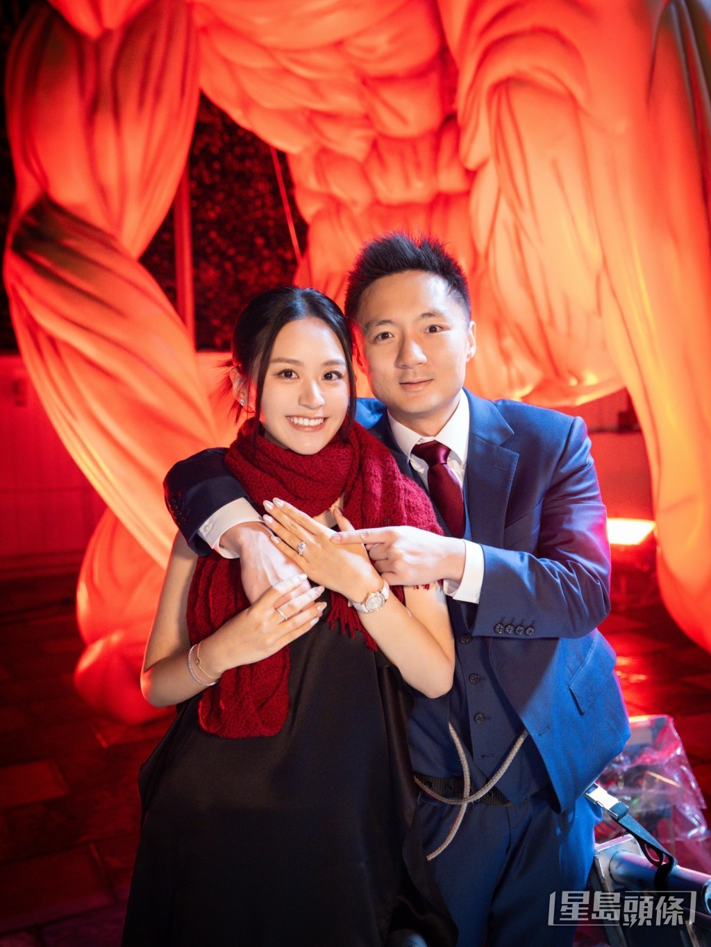 兩人因懷孕而結婚。
