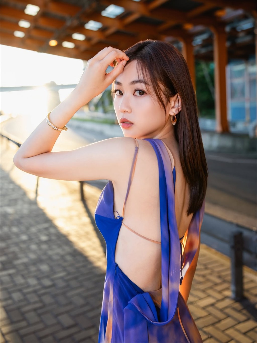 郭柏妍的白滑玉背相當吸睛。