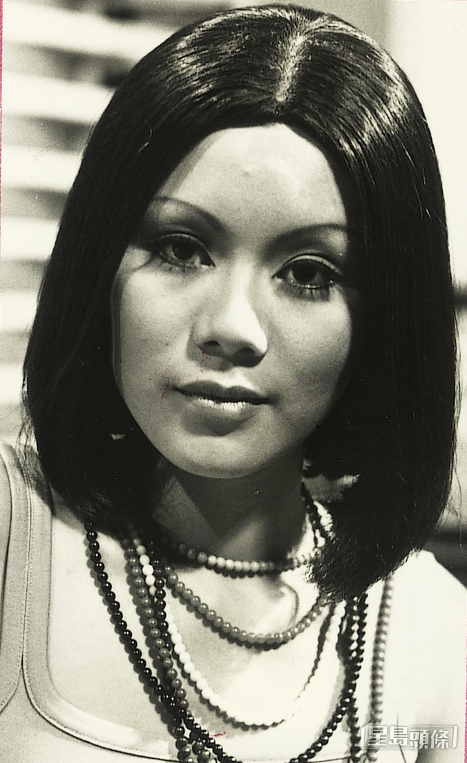 林建明在1976年時已明艷照人。