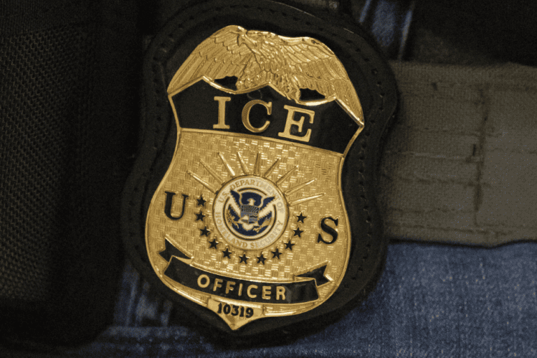 ICE 八月底前將為所有外勤人員配備執法記錄儀
