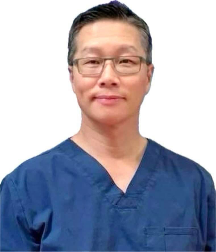譚志榮脊椎神經醫學博士   各類痛症都全心全意去醫