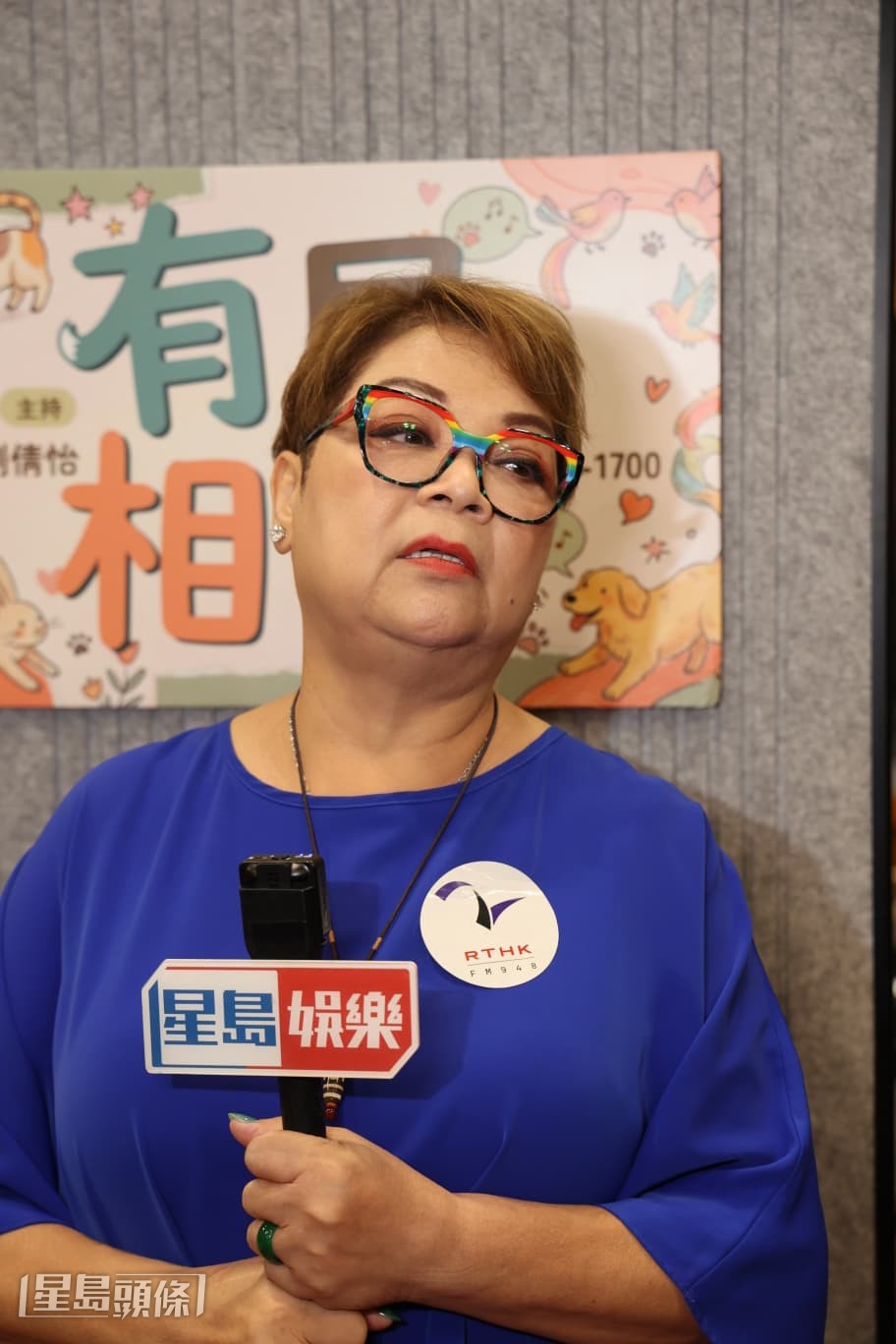 肥媽笑說以往很享受與黎彼得和黃霑一起聊天交流。
