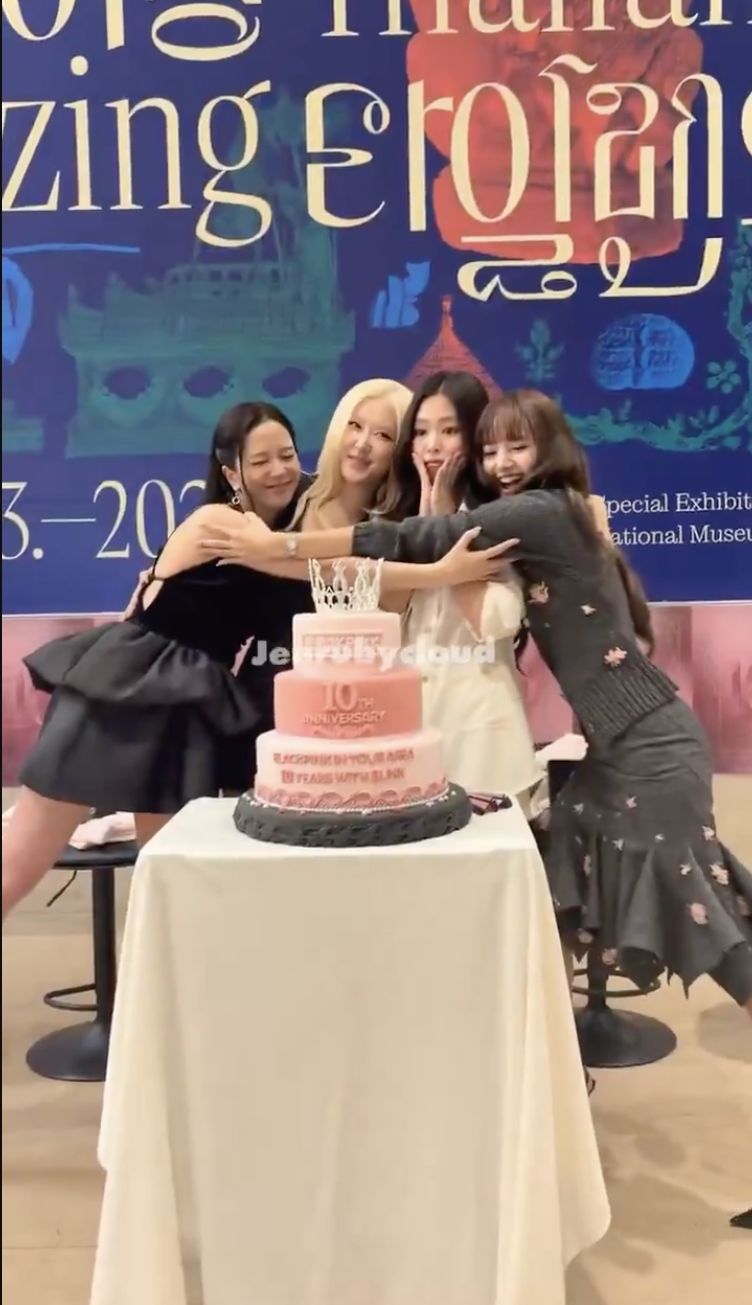 BLACKPINK在國立中央博物館舉行10週年活動，但被指妨礙了其他公眾活動進行。