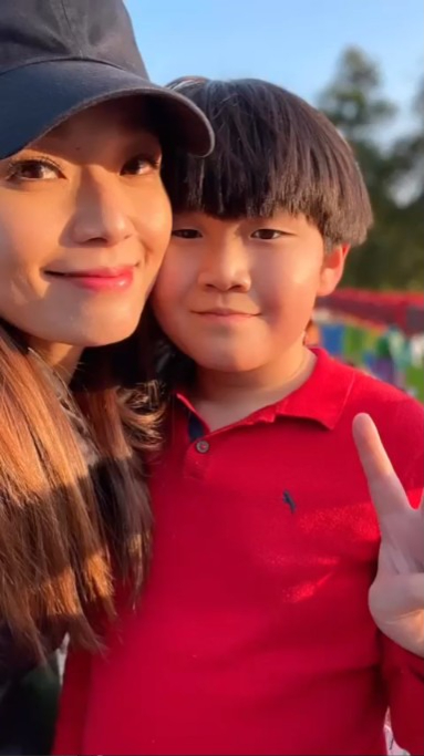 呂慧儀經常享受與兒子的親子時光。