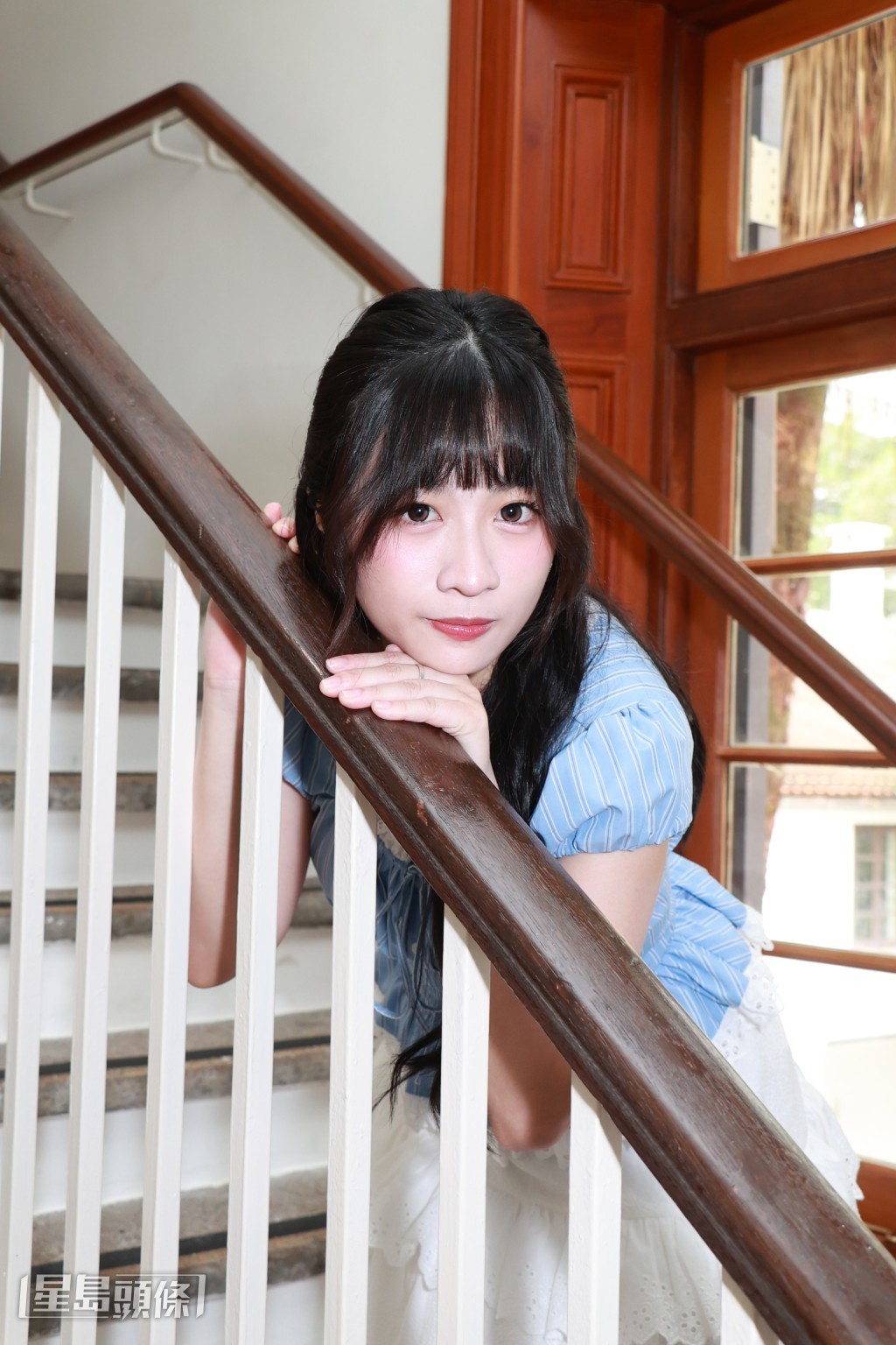 對於這首歌，她保持神秘，只說從中學時代起就已深深愛上。
