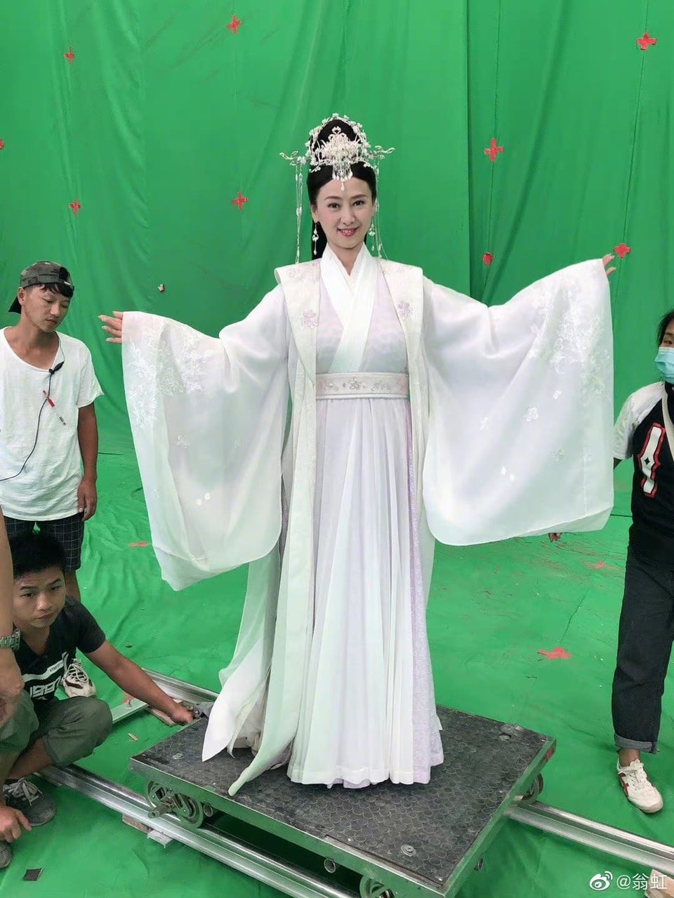 翁虹的美魔女外型,在內地極之吃香。