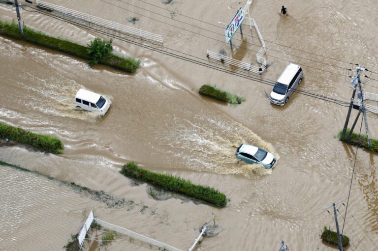 日本千葉縣破紀錄暴雨至少8死