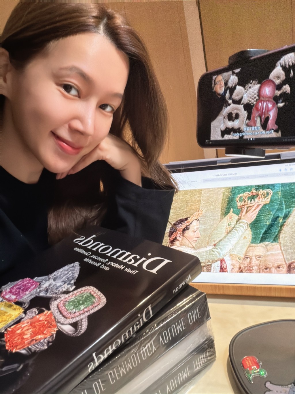 傅嘉莉透露最近開始新課程,一邊拍劇一邊進修,生活充實。