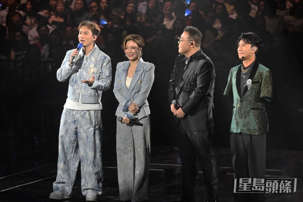 「中年好聲音」一眾唱將落力演出。