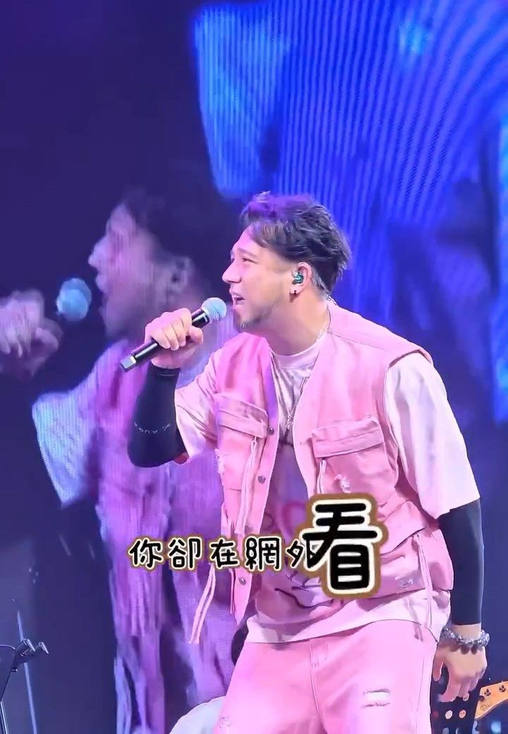 張致恒最近前往內地登台演出。