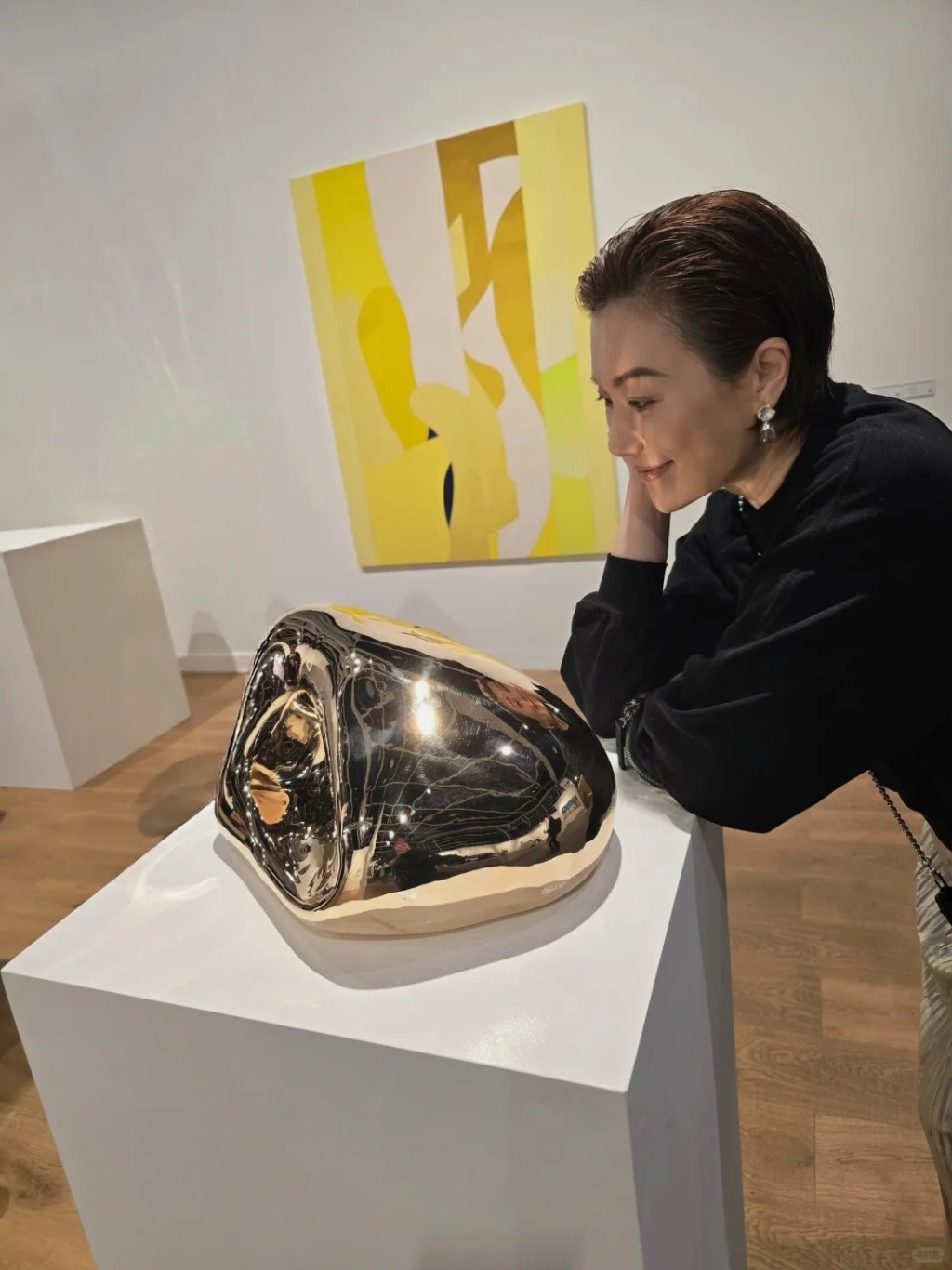 張可頤早前曾在香港出席藝術展活動。
