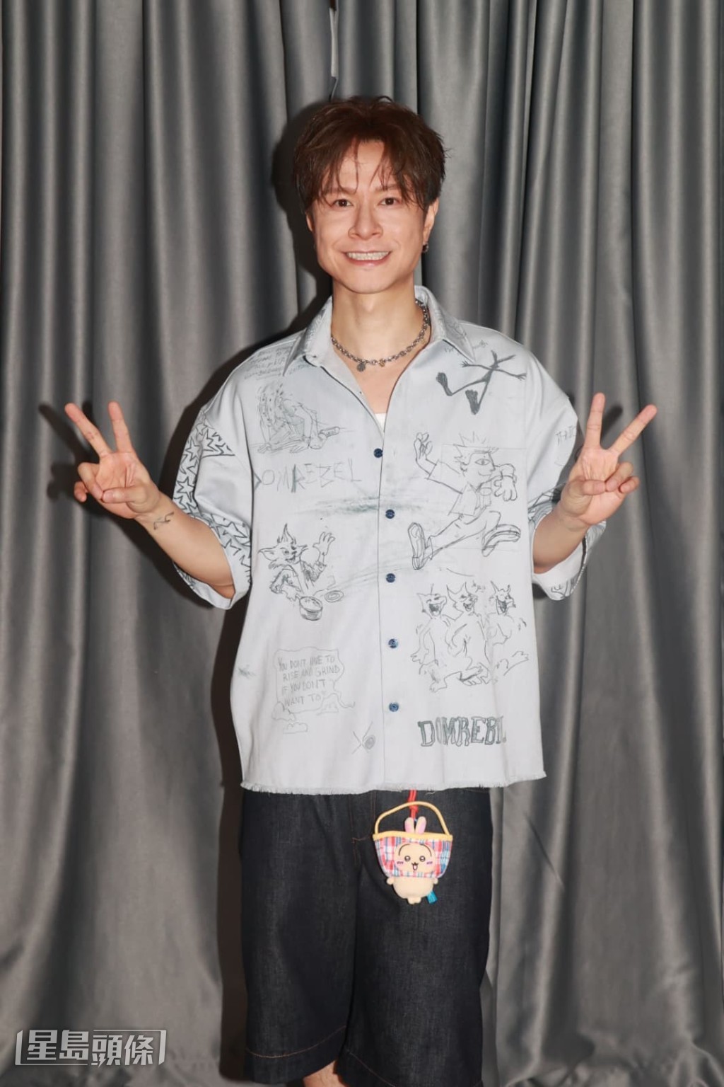 陳健安在訪問中笑言與Ivy So並不熟絡，但兩人台上互動頻生笑料。