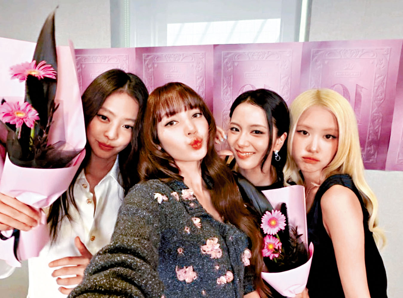 ■Lisa雖有現身BLACKPINK十周年慶典，但依然是非不斷。