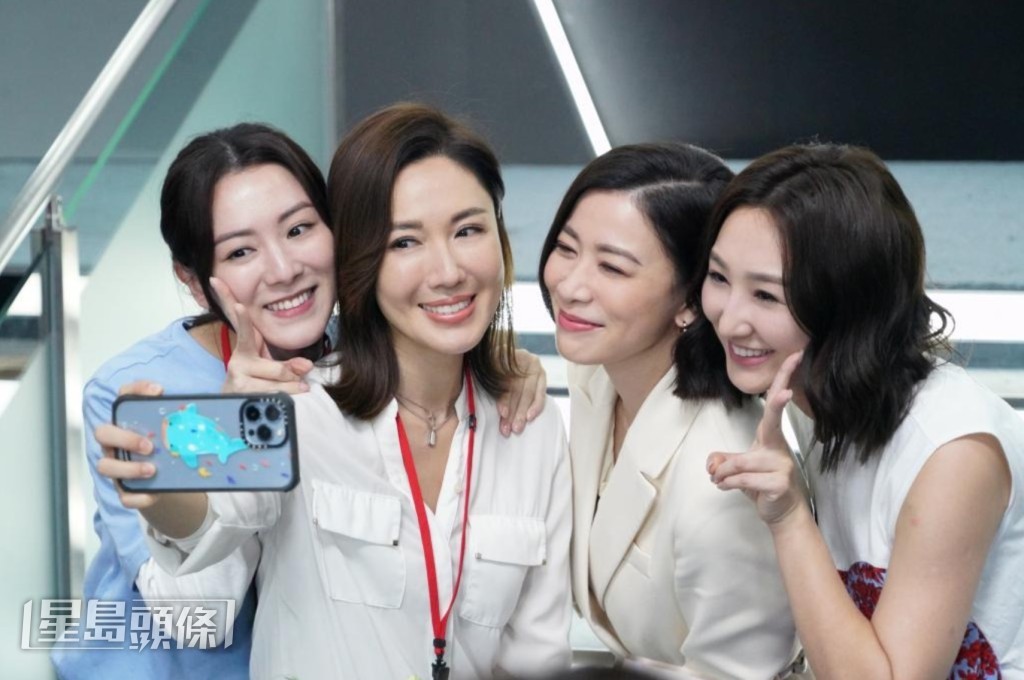 《新聞女王》成為高海寧(右一)的關鍵作品,與佘詩曼、李施嬅、王敏奕等合作默契。