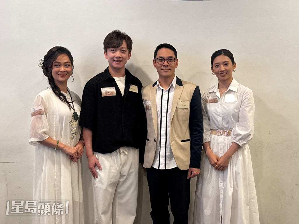 梁非同(左一)表示,此為《鹿鼎記》首度改編為粵劇。