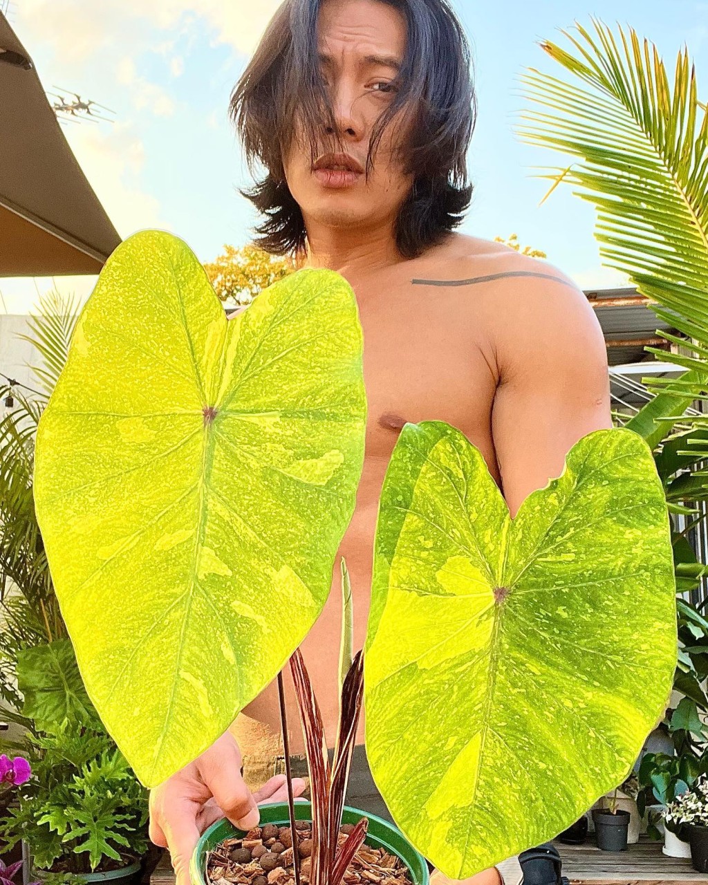 張文傑的社交帳戶上載了不少展示身材的照片。