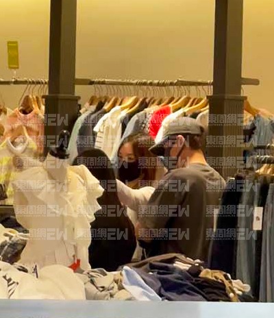 Frankie與圈外女友Christy交往兩年,私下互動甜蜜。