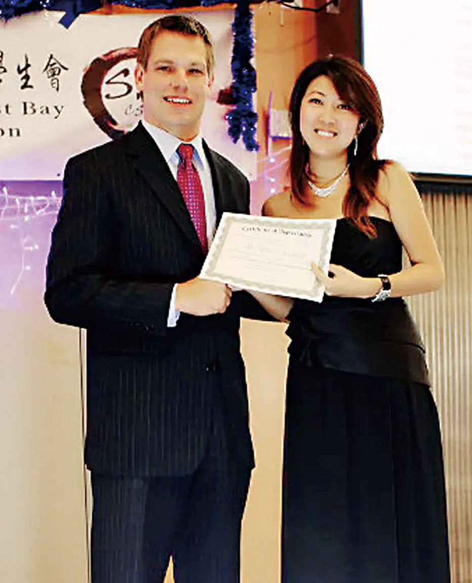 ■方芳於2012間結識斯華威,曾協助其競選籌款。資料圖片