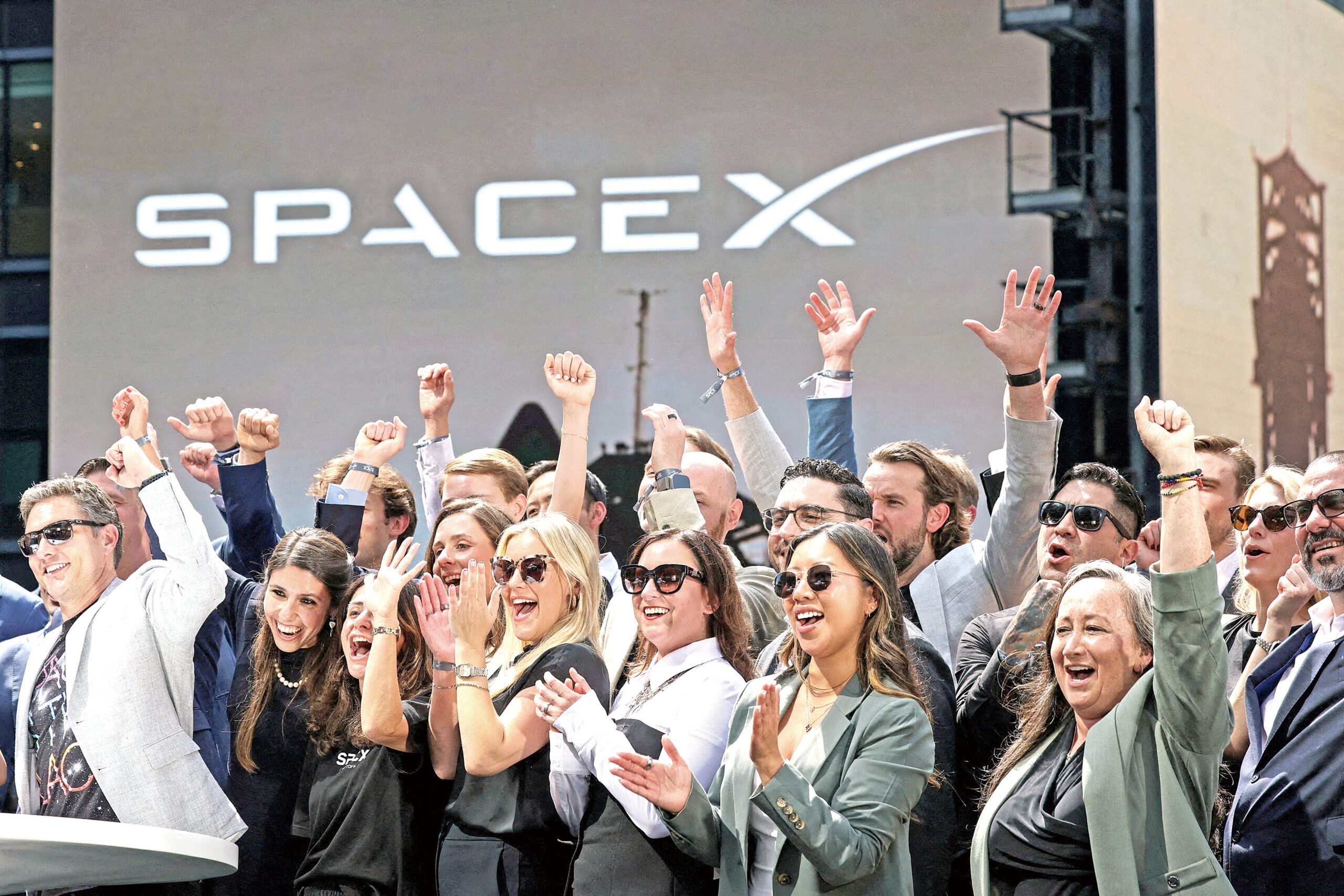 IPO後，SpaceX早期股東受限售約束，不能立刻大量拋售股票。路透社