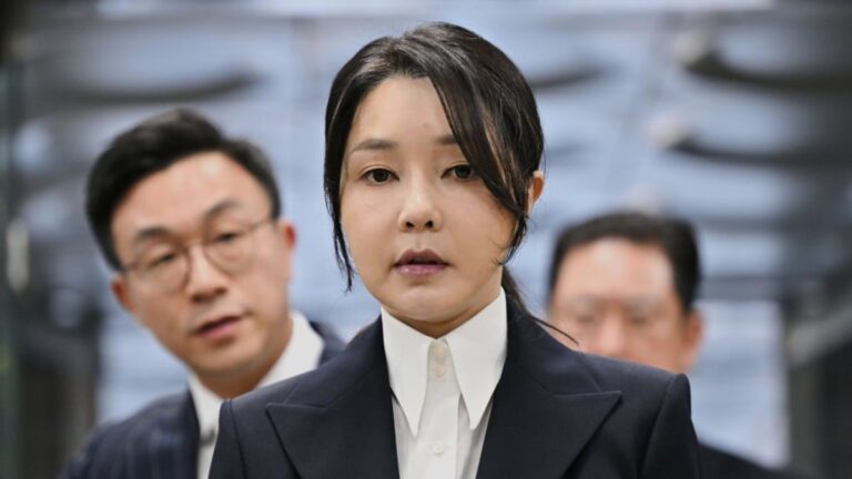 南韓前第一夫人金建希被追加起訴