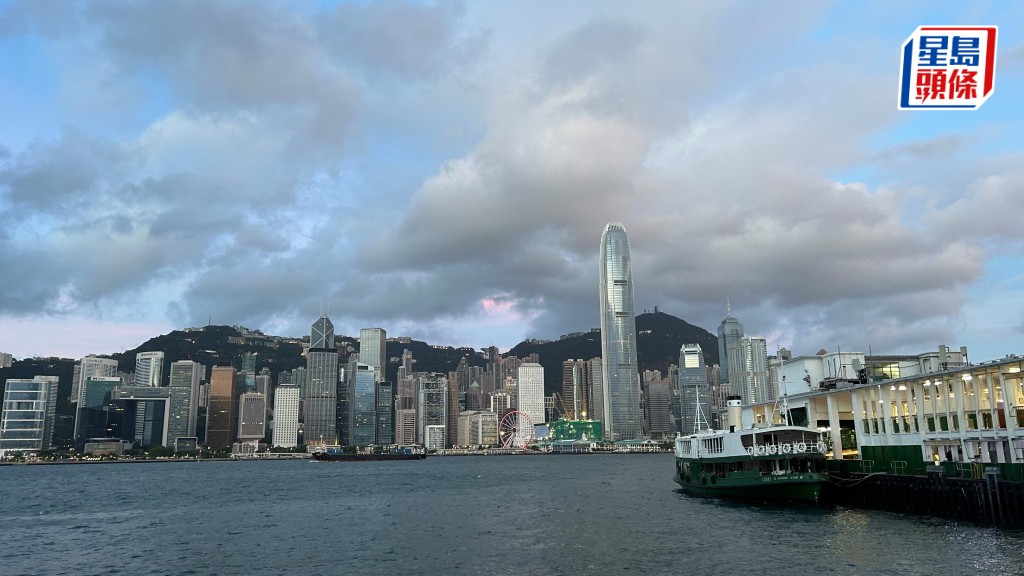 天文台預測今日部分時間有陽光 日間炎熱市區最高約32度