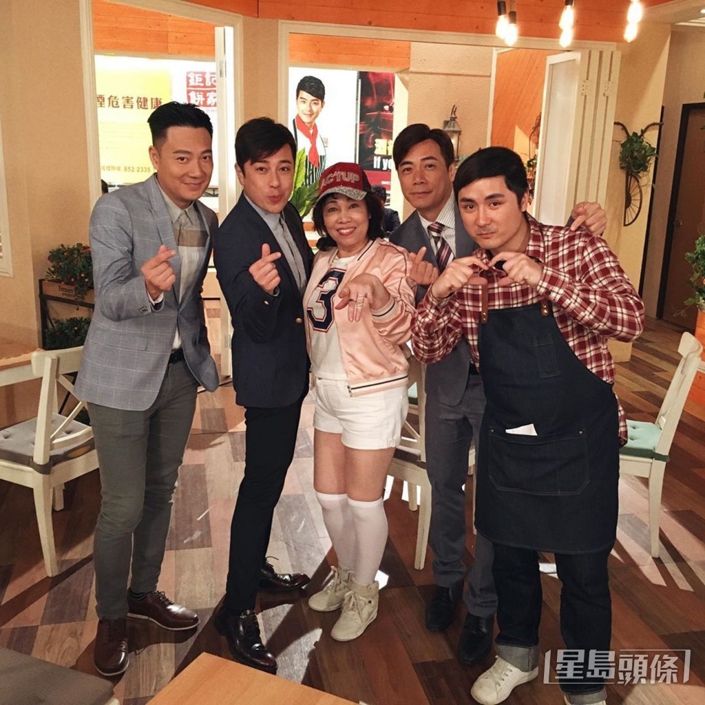 崔錦棠與《愛.回家》的演員們保持友好關係。