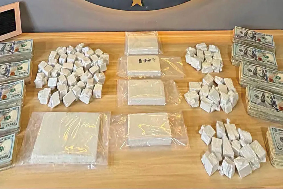 阿拉美達縣警在屋崙住宅檢獲逾3.8公斤芬太尼。阿拉美達縣警局