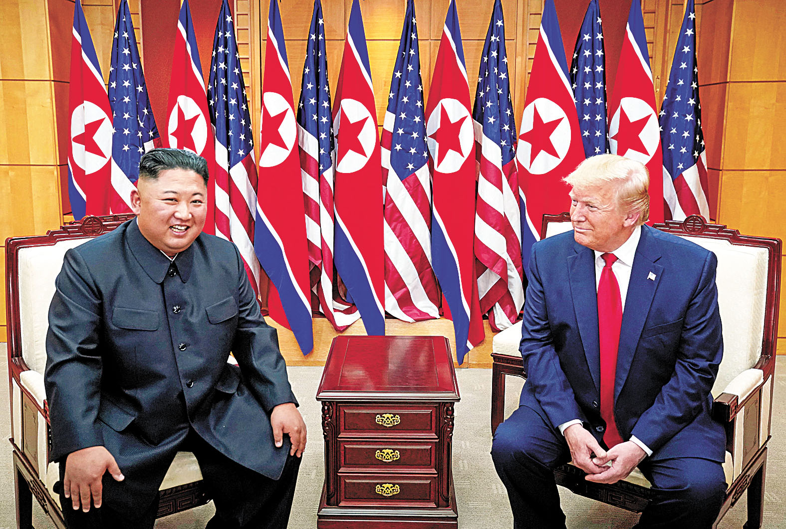 特朗普私下探討下次訪問亞洲時與金正恩面對面會談,可能是11月到深圳出席亞太經合組織峰會時發生。路透社資料圖片