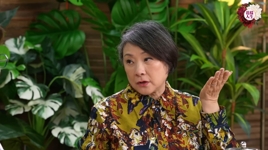 到達仁安醫院後,舒雅頌稱三名醫護人員都按不住她的丈夫。