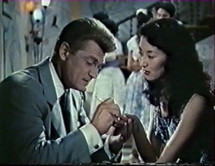 1956年,岸惠子參與了國際合拍電影《長崎之戀》的演出。