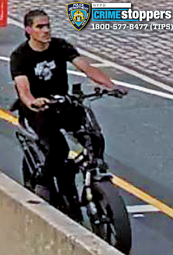 圖為涉案男嫌。 NYPD