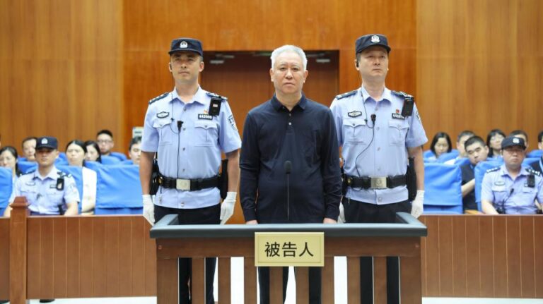 恒大許家印集團一審宣判處無期徒刑