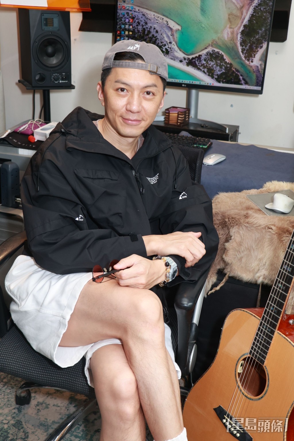 袁偉豪僅收取王嘉明一封象徵式利是,全力為兄弟的音樂夢出力。