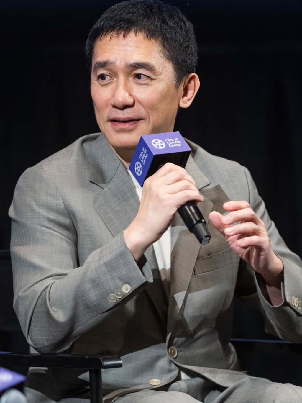 梁朝偉在活動中突然分享自己的童年往事。