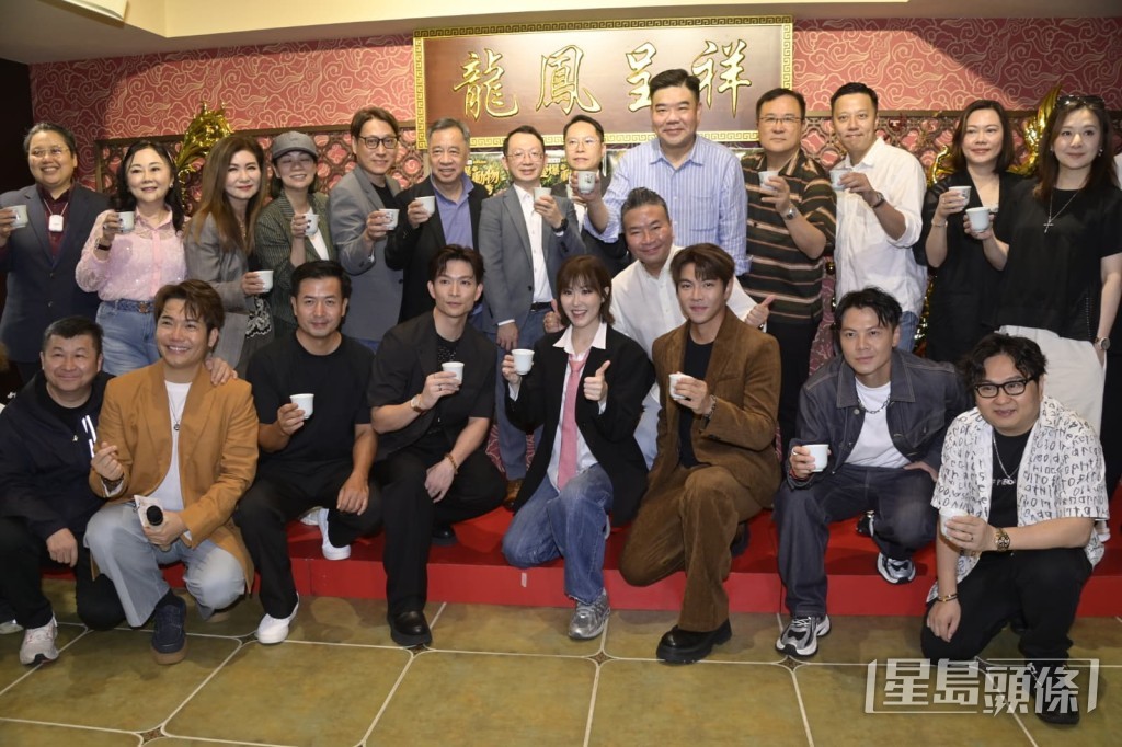 周志康、羅天宇、劉佩玥等六位《中年好聲音4》蒙面藝人，出席《愛爆動物音樂秀》記者會。