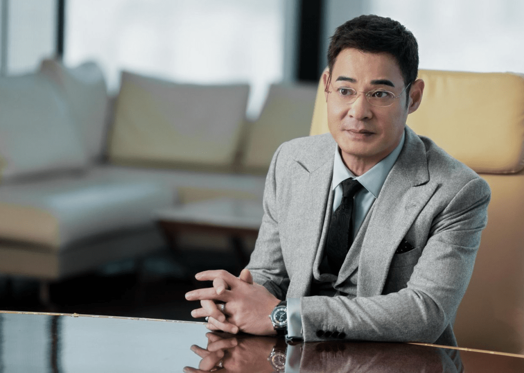 黃智賢飾演葉啟榮。