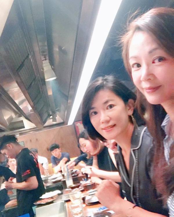 王美怡被指是父母顏值最高的女兒。