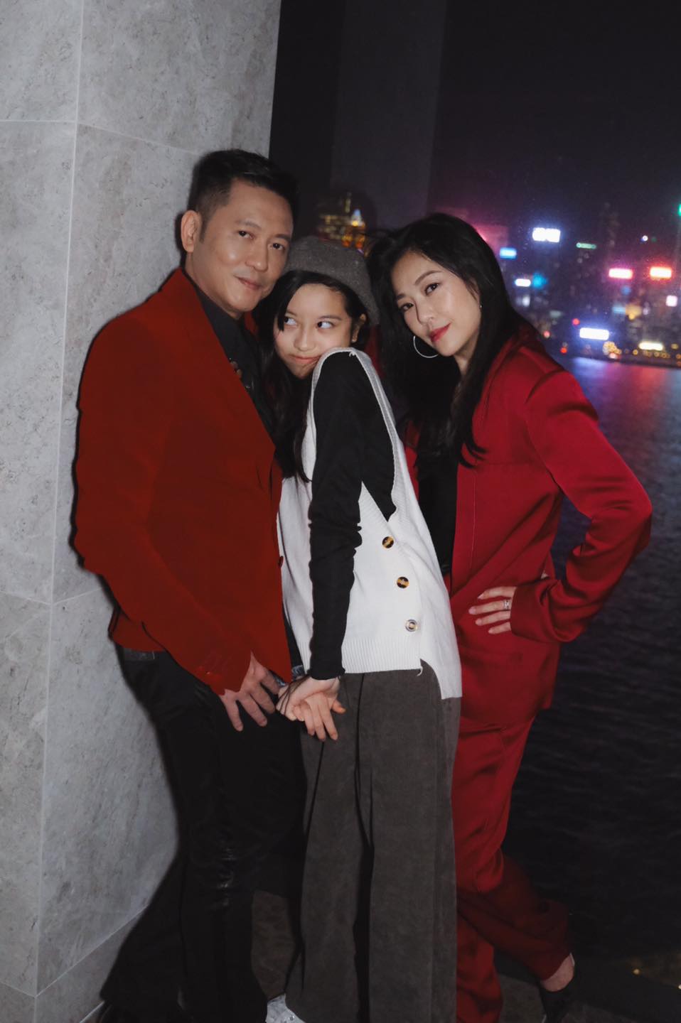 劉小慧的細女表情非常豐富。