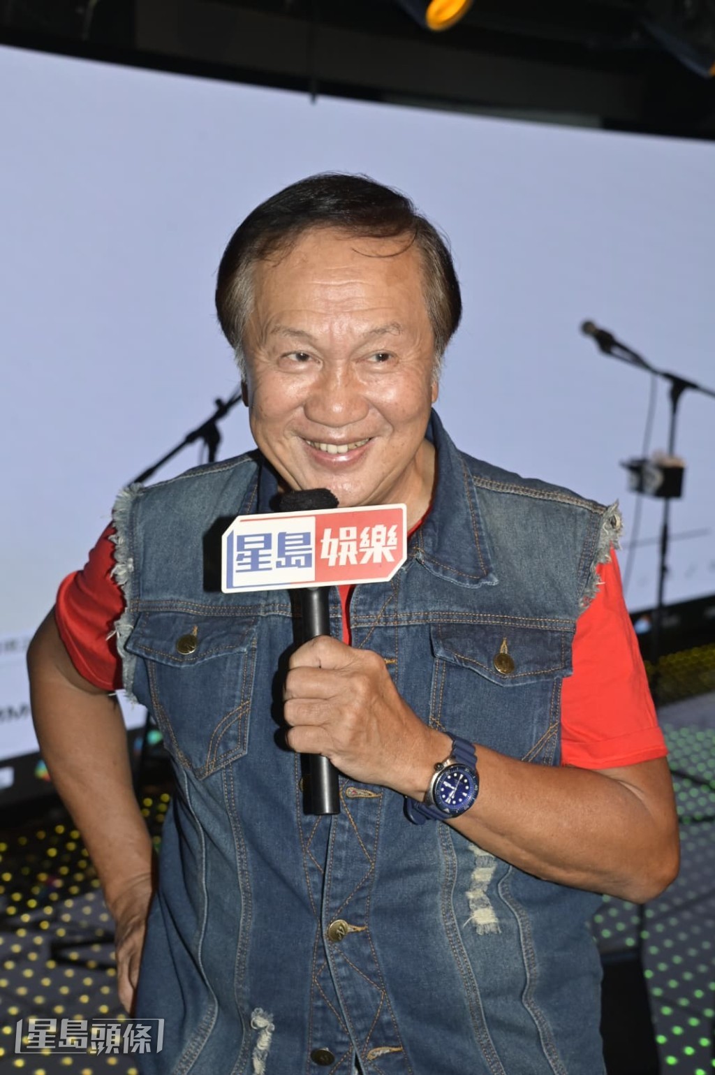 問及參演《日落下的彩虹》是過戲癮還是回歸幕前,郭鋒回答:「兩樣都有。」