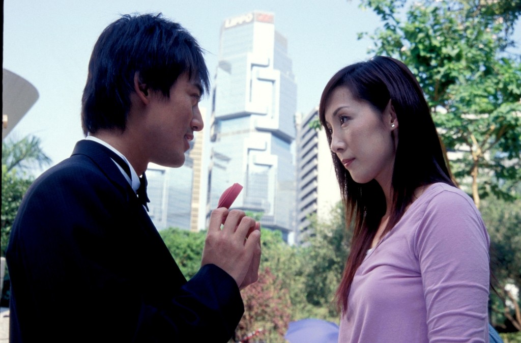 吳美珩與林峯曾於2006年合作劇集《女人唔易做》。