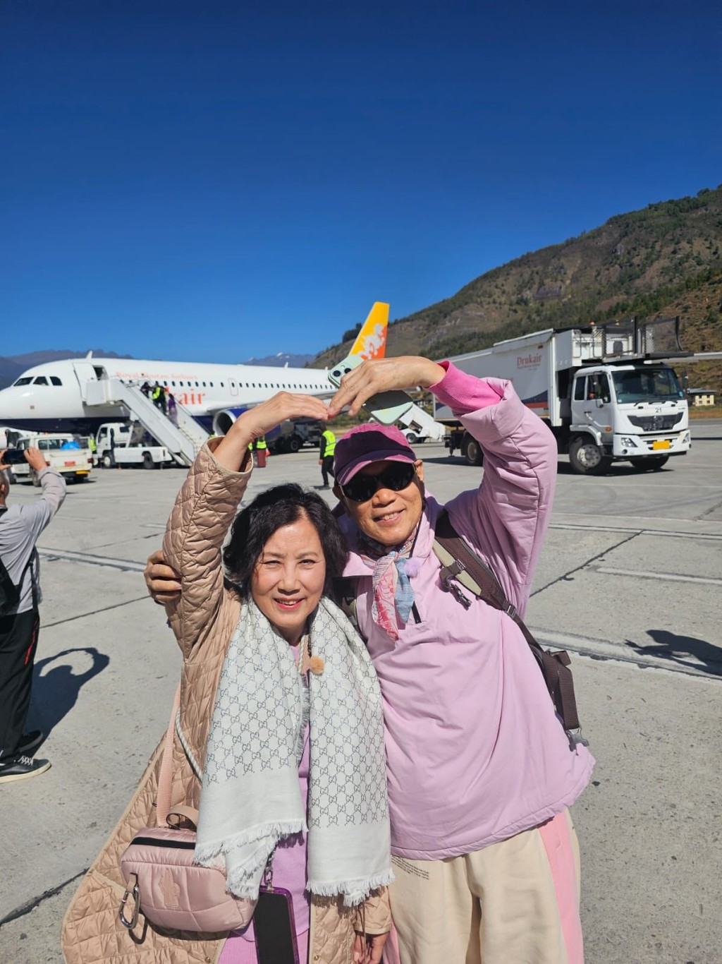 汪明荃和羅家英曾拍攝旅遊節目。
