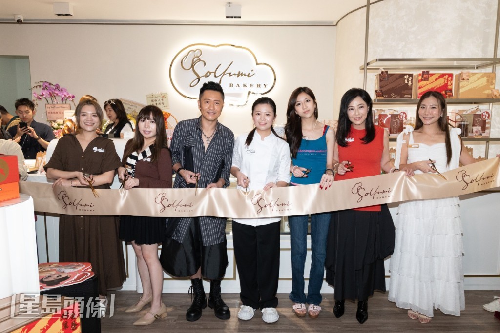 Yumi將自己一手建立的品牌，正式帶入商場開設實體店。