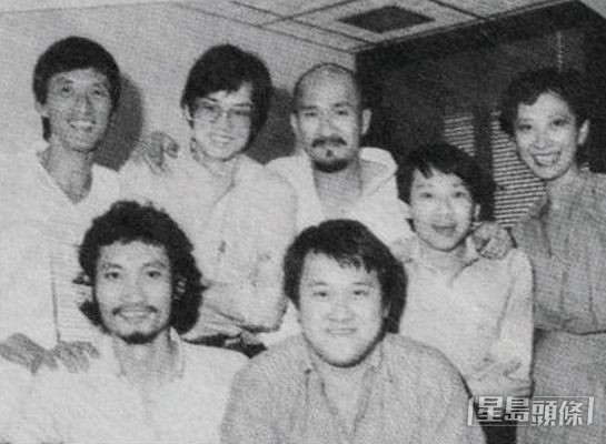「新藝城七怪」成員包括石天、黃百鳴、麥嘉、泰迪羅賓、施南生、徐克和曾志偉。