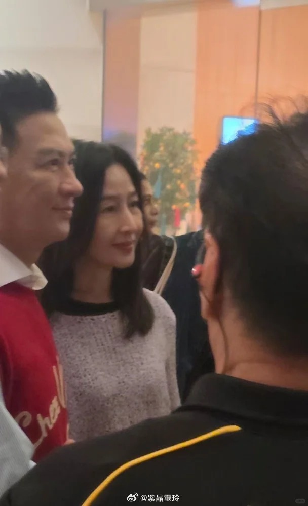 張家輝與關詠荷樣貌愈見相似,很有夫妻相。