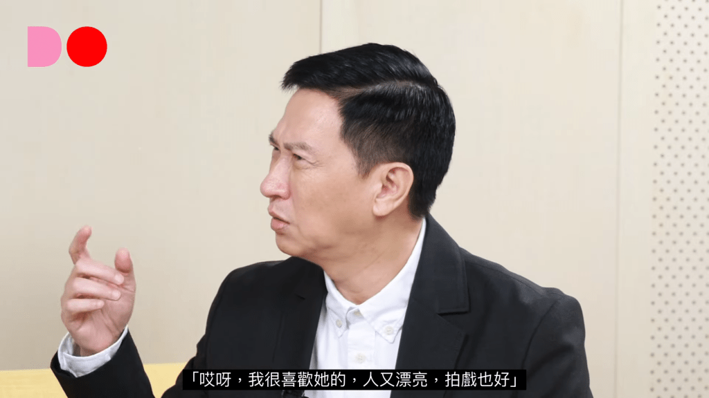張家輝又提到,曾有一位財閥三度向他大讚關詠荷人靚戲好,表示十分欣賞她。
