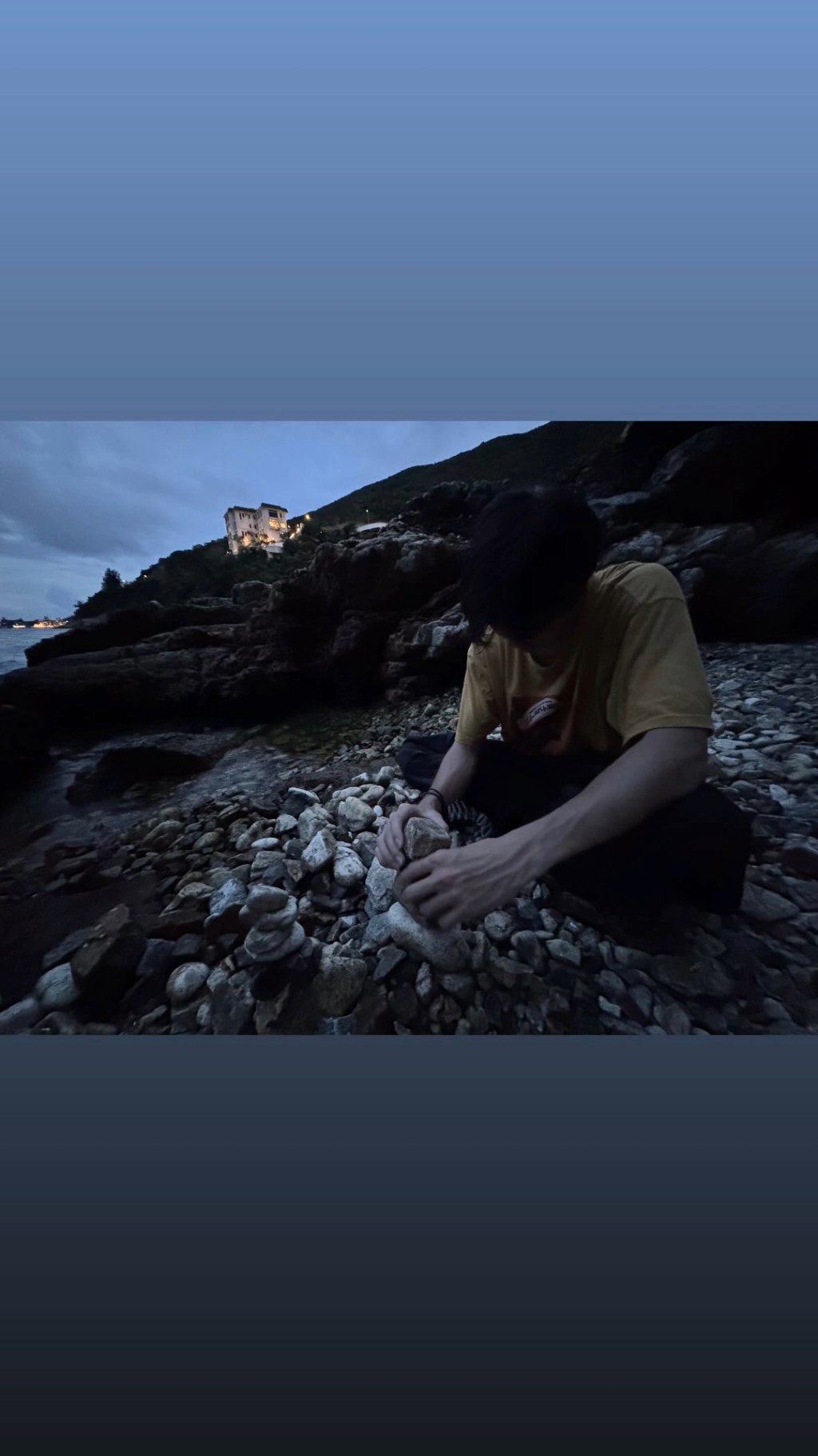 張慕童的留學生活情況疑似曝光。