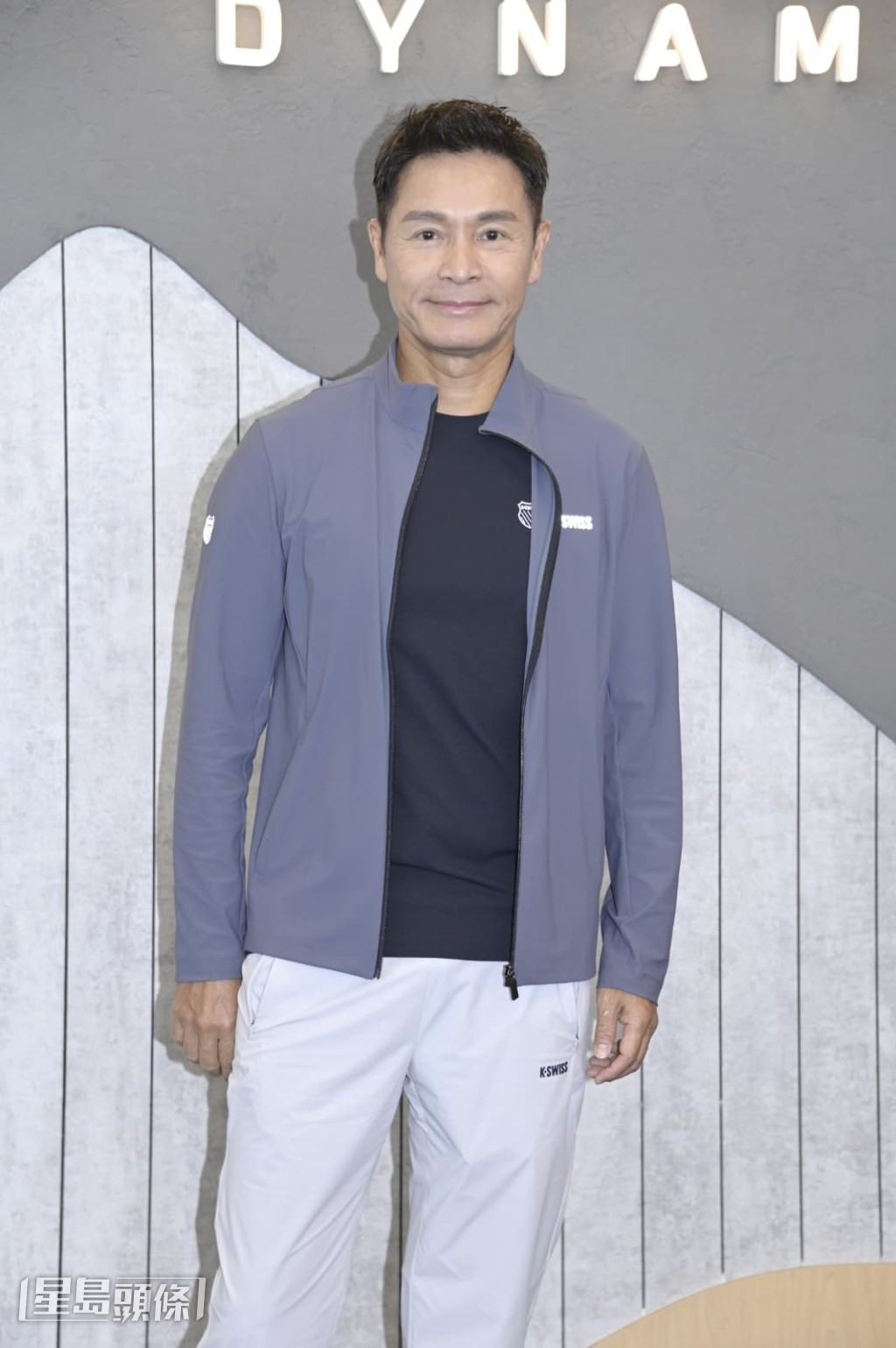 安仔分享,以往打一次網球就要休息幾天,經過關曜儁一年的訓練,現在輪到他的朋友需要休息。
