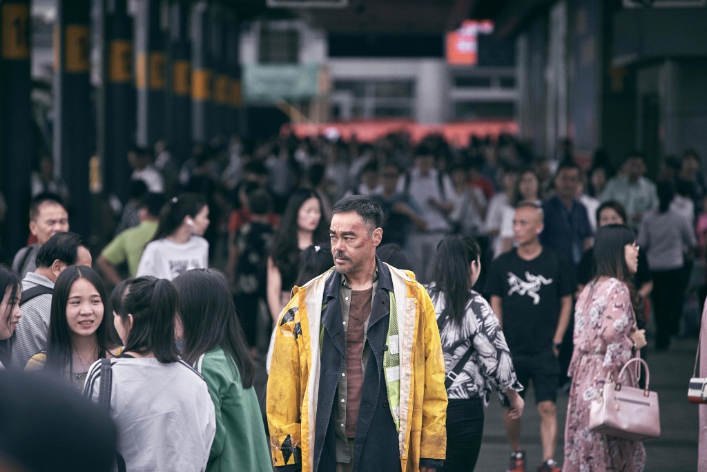 劉青雲曾受訪解釋不生育的原因：「朋友都跟我說，生一個小孩能讓夫妻關係更緊密，如果我們的夫妻關係已經非常親密，那就不用生小孩了。」