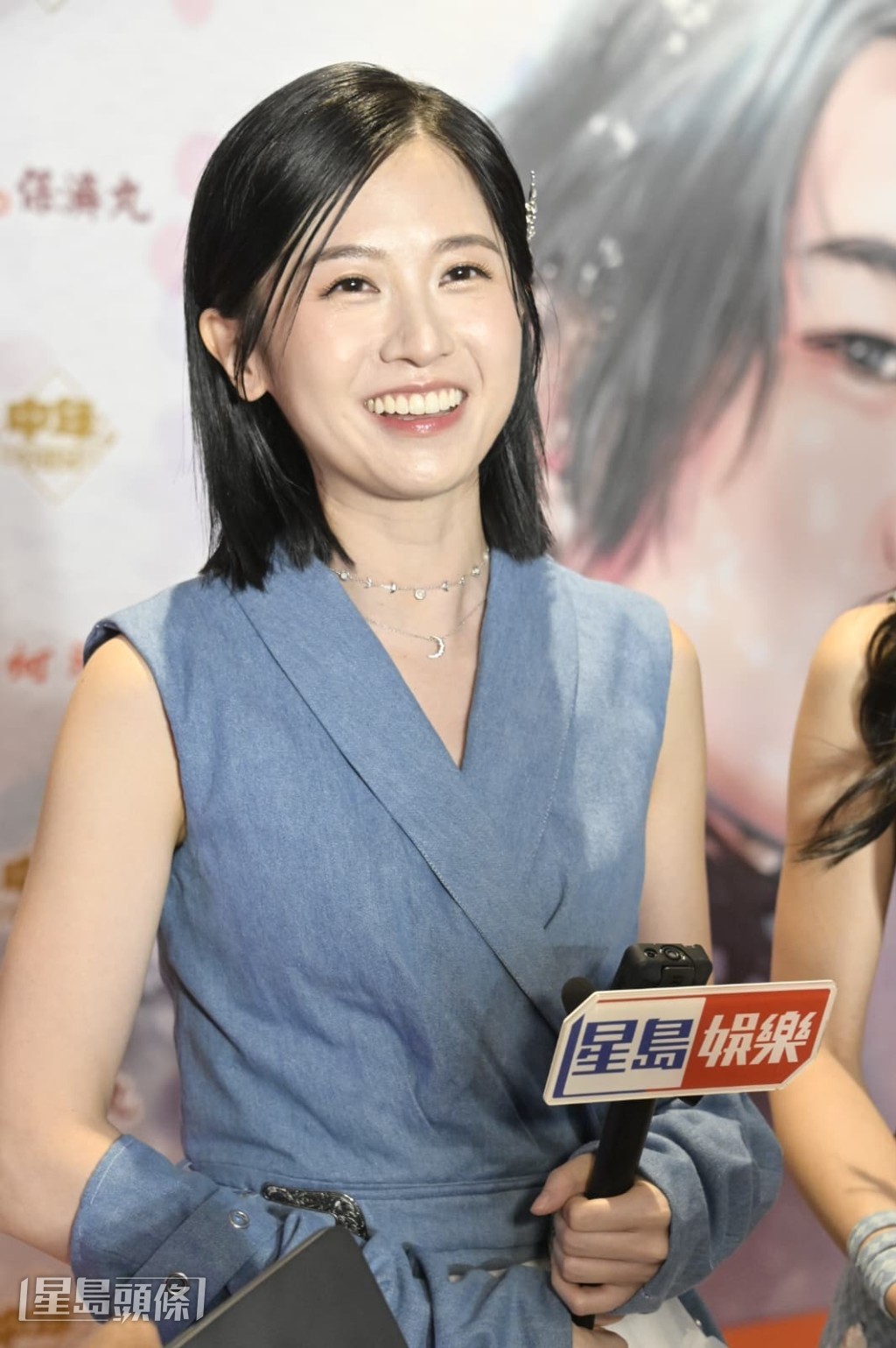 倪嘉雯以全新的短髮造型亮相。
