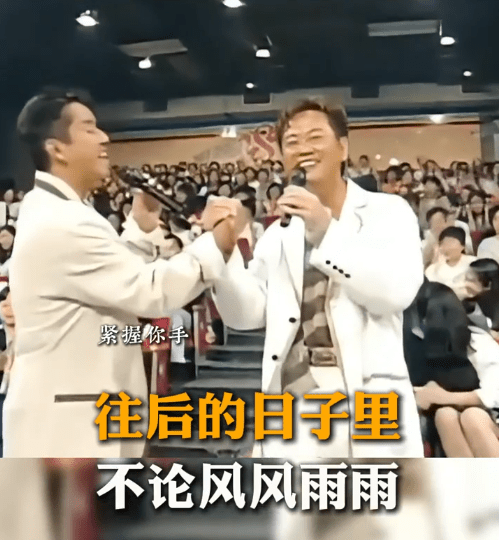 陳百祥在影片中,向譚詠麟深情道出心底話。